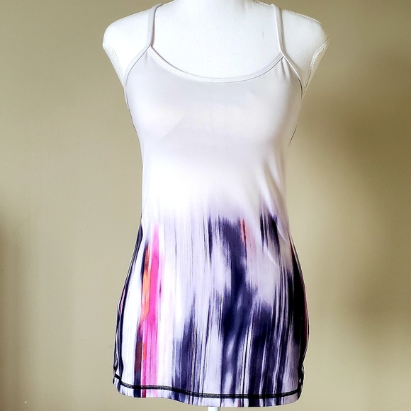 🎀Lululemon Power Y Tank *Luon Light Engineered🎀 - Picture 3 of 7